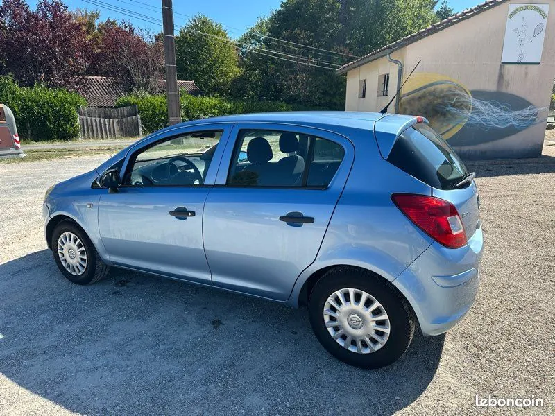 Opel Corsa 2014 photo 3