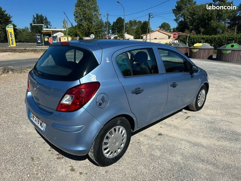 Opel Corsa 2014 photo 4