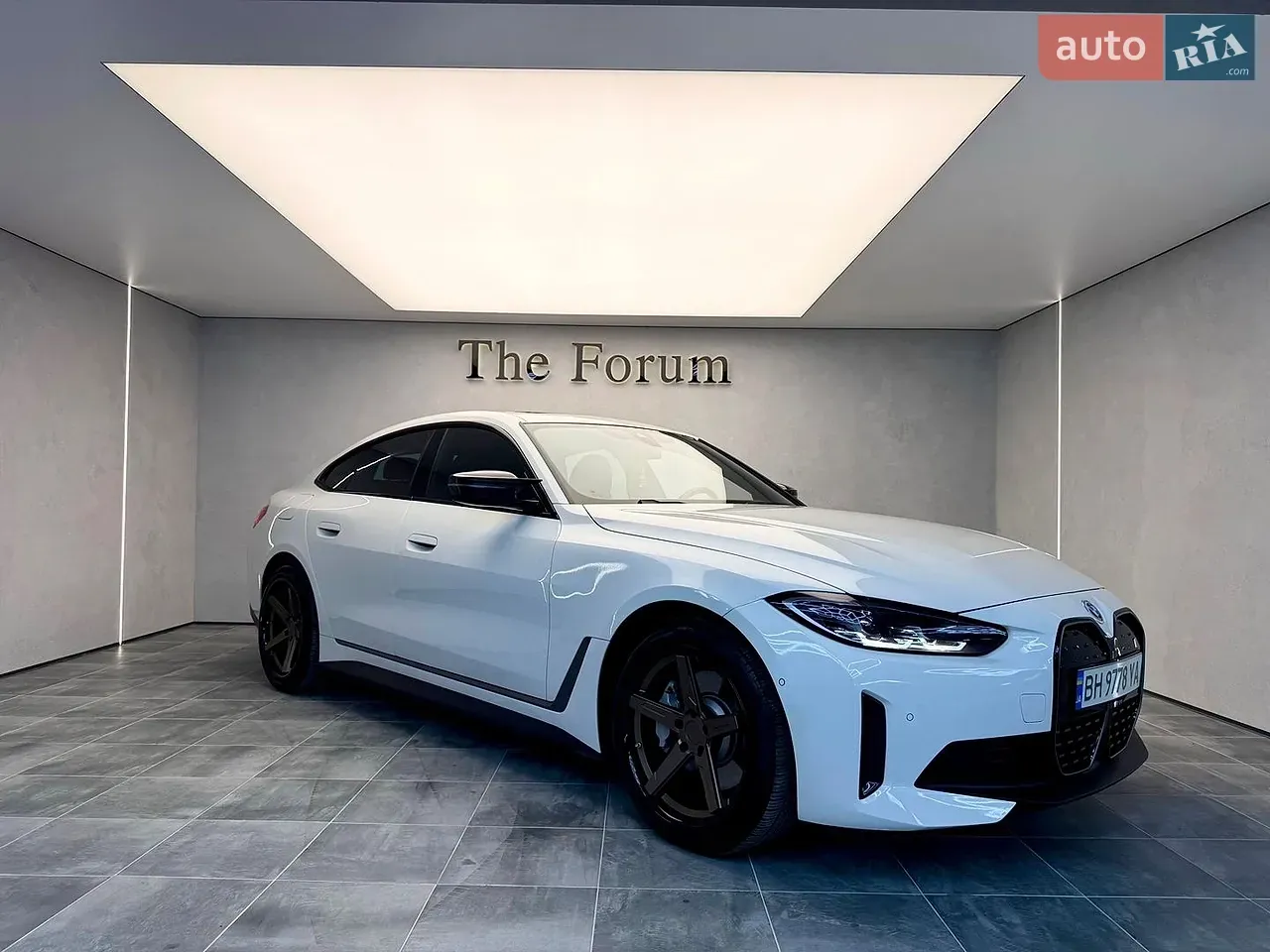 BMW I4 2024 photo 2