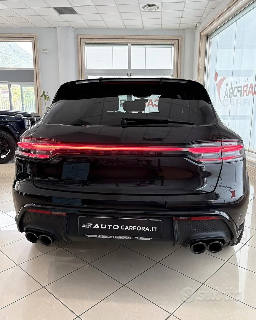 Porsche Macan 2023 photo 3