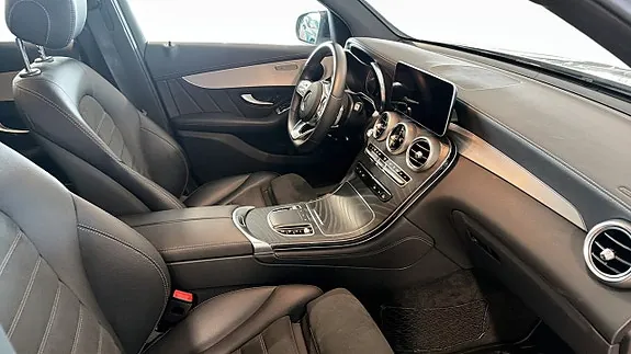 Mercedes-Benz Glc300 E 2020 photo 3