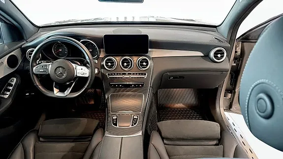 Mercedes-Benz Glc300 E 2020 photo 4
