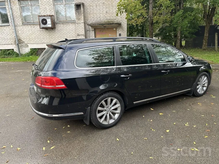 Volkswagen Passat 2012 photo 3