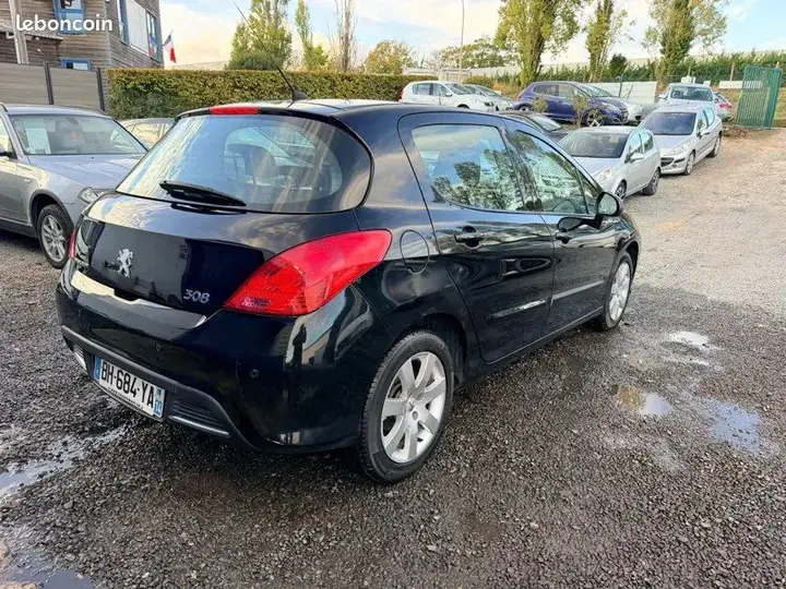 Peugeot 308 2008 photo 3