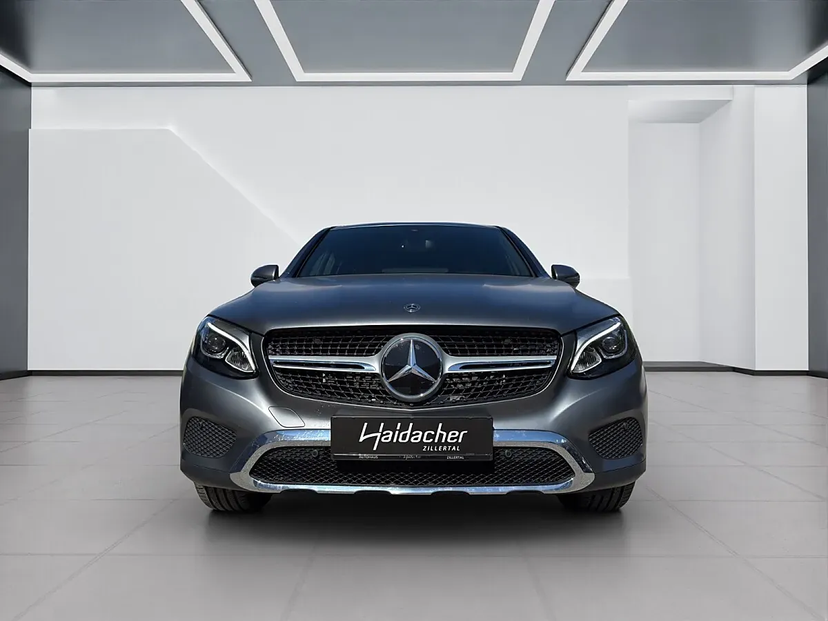 Mercedes-Benz Glc-Class 2018 photo 3