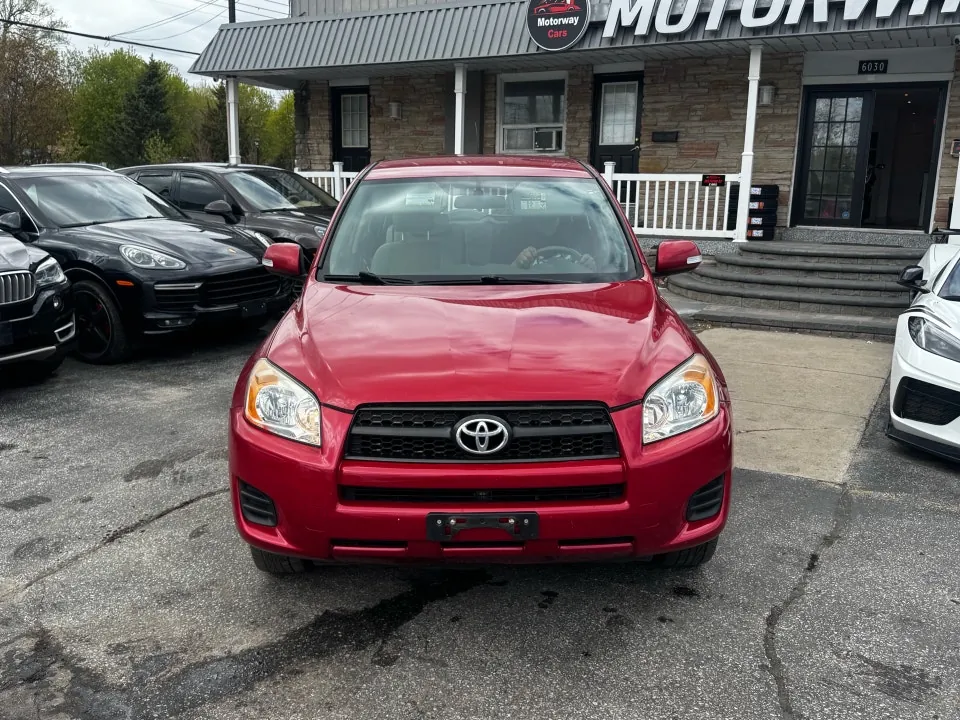 Toyota Rav4 2010 photo 2