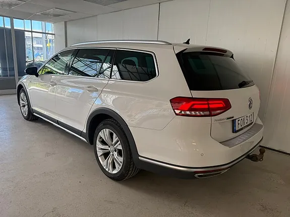 Volkswagen Passat Alltrack 2018 photo 3