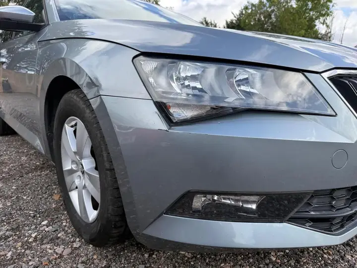Skoda Superb 2026 photo 5