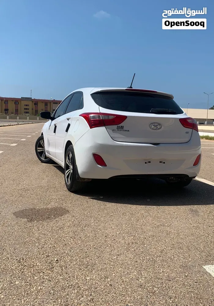 Hyundai Elantra 2013 photo 5