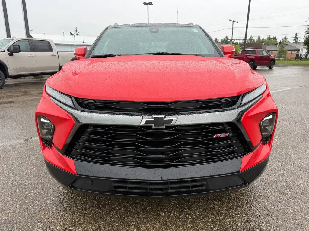 Chevrolet Blazer 2026 photo 2