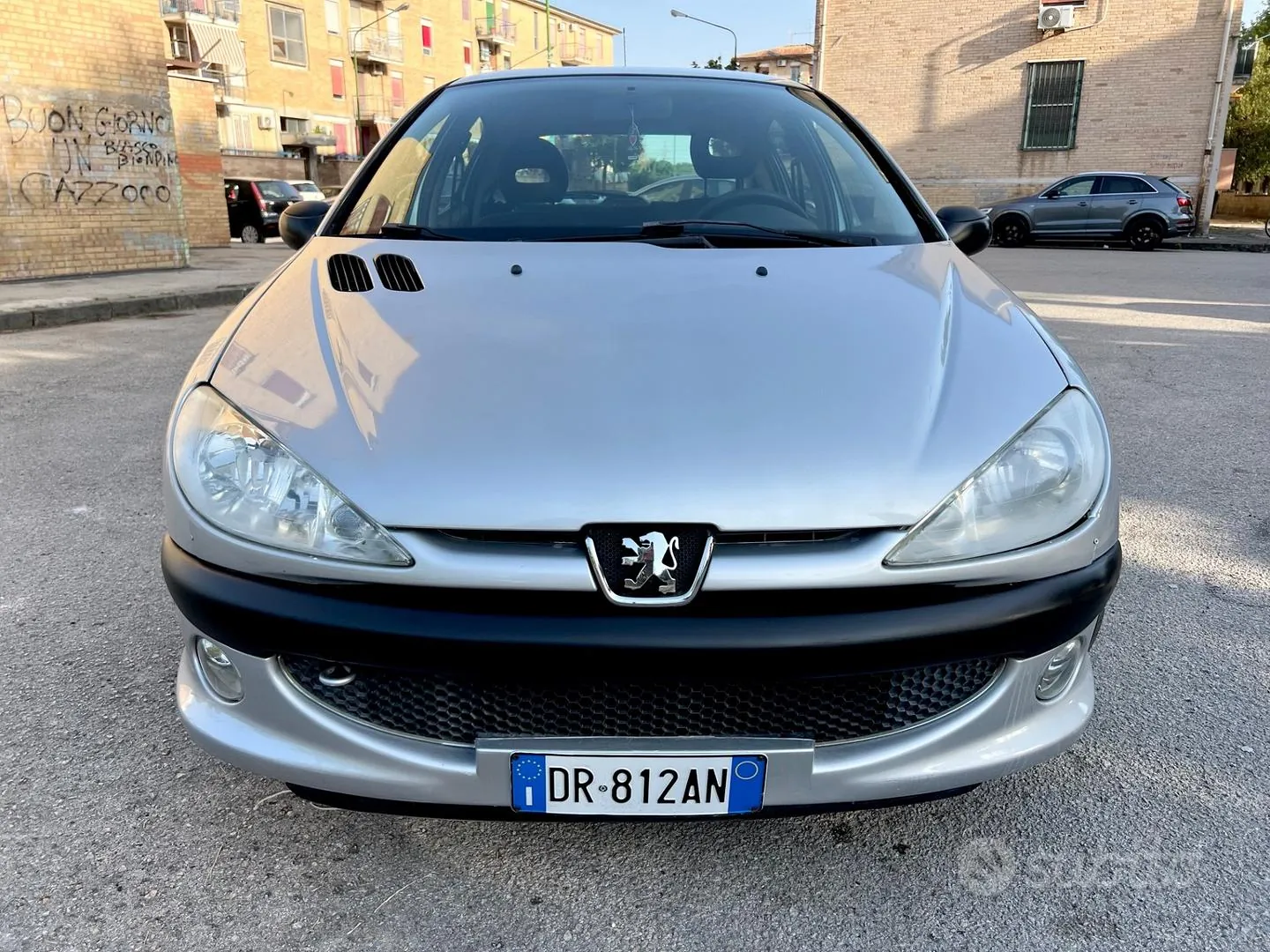 Peugeot 206 2008 photo 3