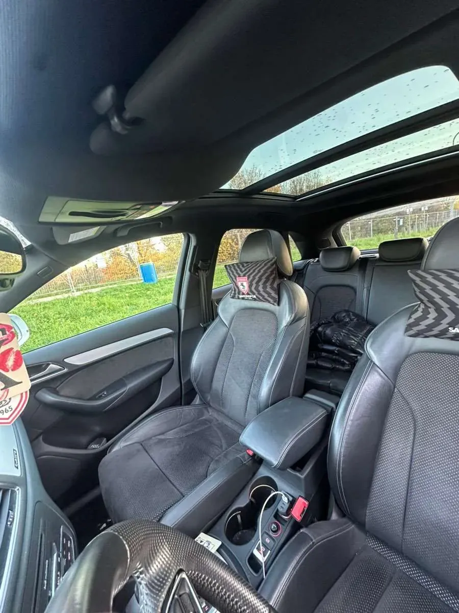 Audi Q3 2012 photo 3