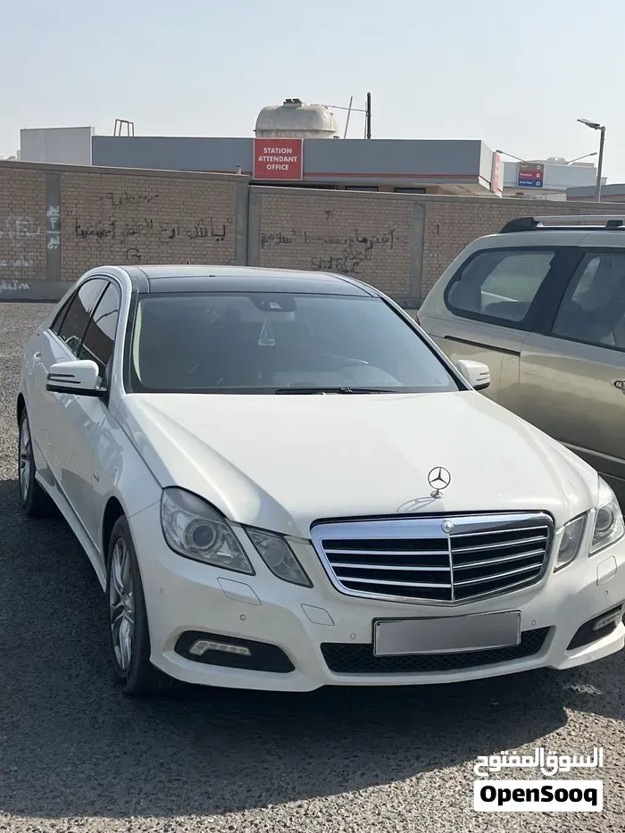 Mercedes-Benz E-Class 2010 photo 5