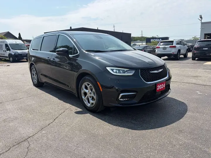 Chrysler Pacifica