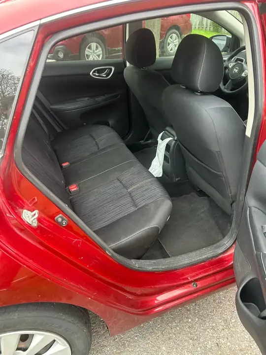 Nissan Sentra 2018 photo 5
