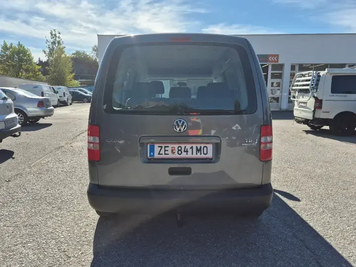 Volkswagen Caddy 2013 photo 3