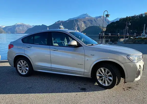 BMW X4 2015 photo 2