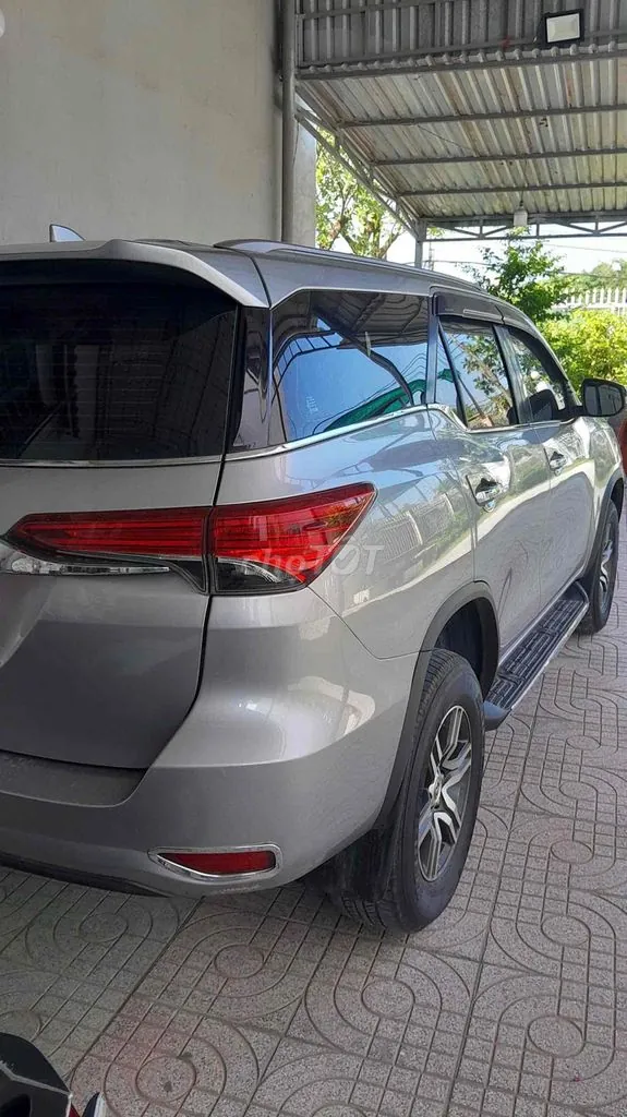 Toyota Fortuner 2019 photo 2