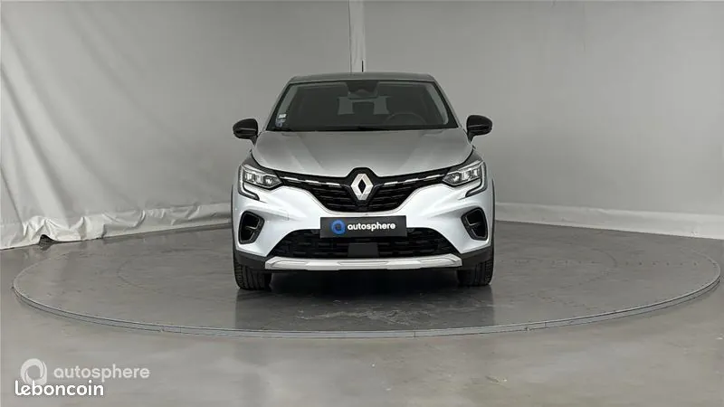 Renault Captur 2022 photo 2