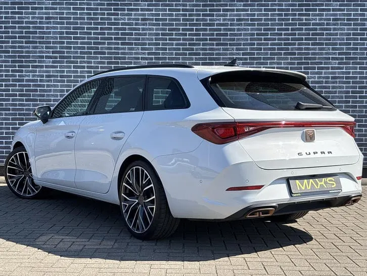 Cupra Leon 2023 photo 3