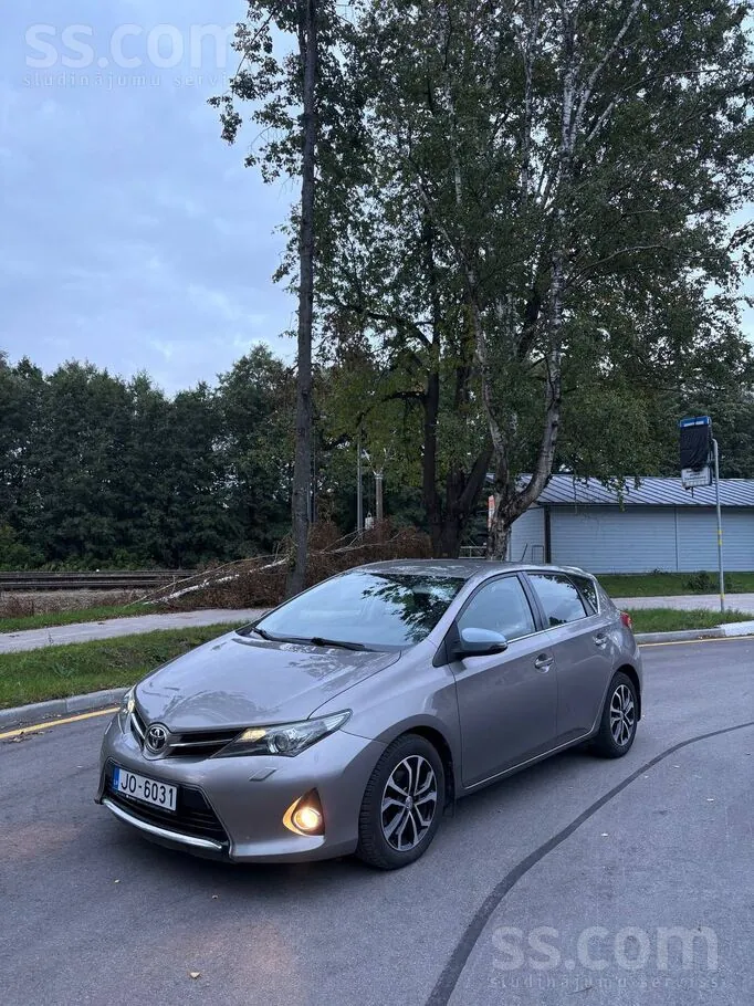Toyota Auris