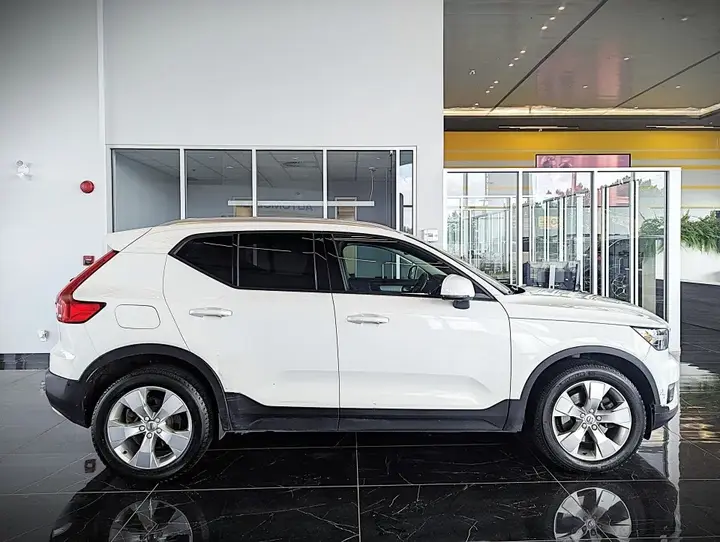 Volvo Xc40 2019 photo 4