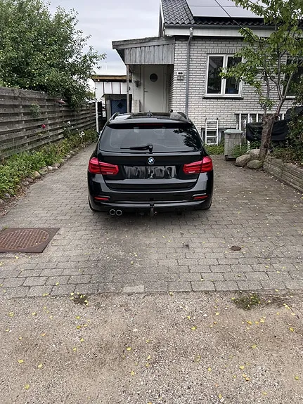 BMW 320I 2018 photo 2