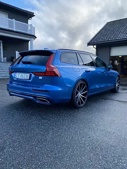 Volvo V60 2021 photo 4