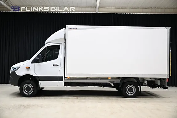 Mercedes-Benz Sprinter 319 2025 photo 2