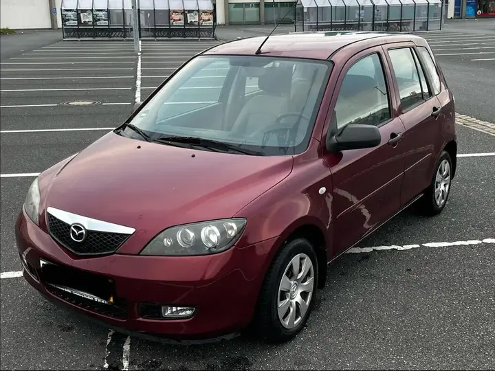 Mazda Mazda2