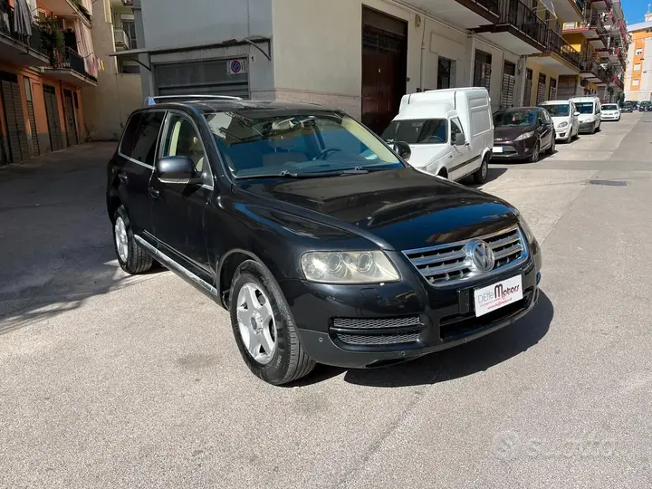 Volkswagen Touareg 2004 photo 3