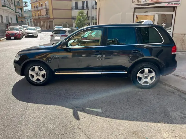 Volkswagen Touareg 2004 photo 5