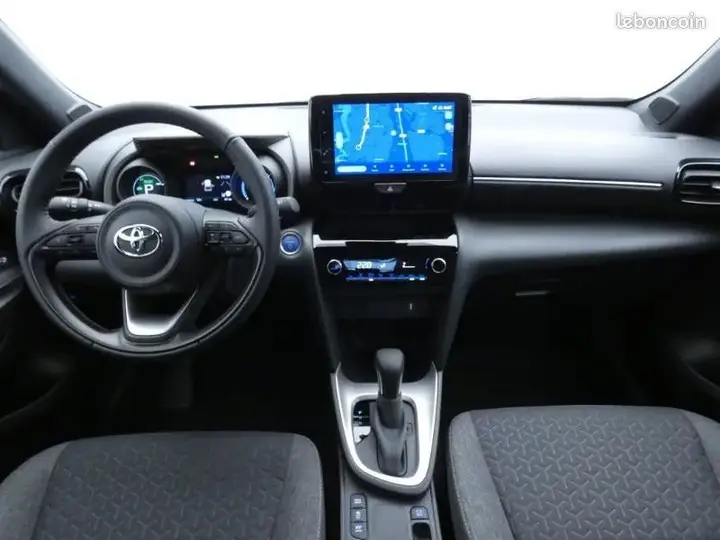 Toyota Yaris Cross 2023 photo 4