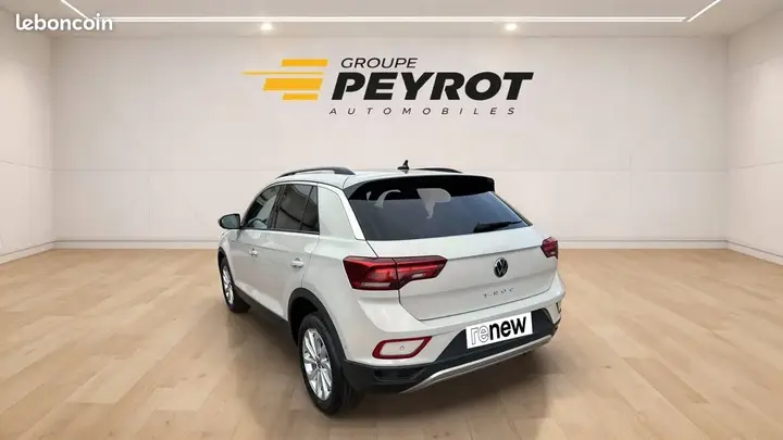 Volkswagen T-Roc 2025 photo 3