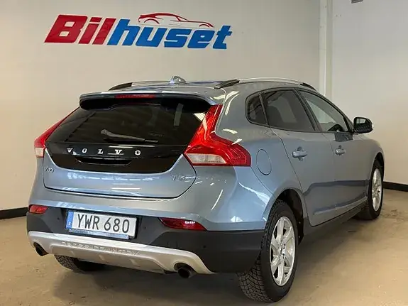 Volvo V40 Cross Country 2018 photo 3