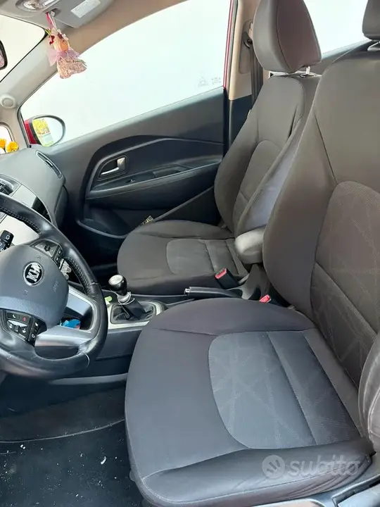 Kia Rio 2017 photo 4