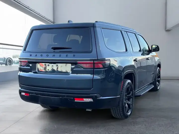 Jeep Wagoneer 2024 photo 5