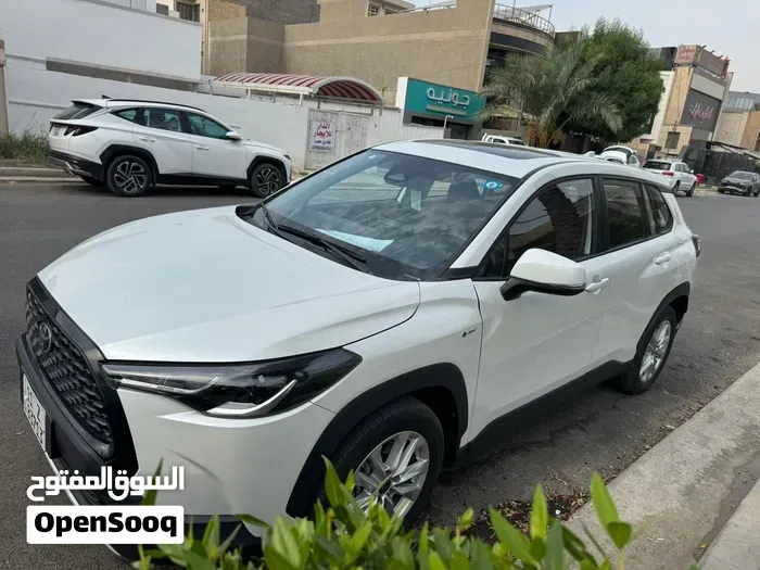 Toyota Corolla Cross 2025 photo 2