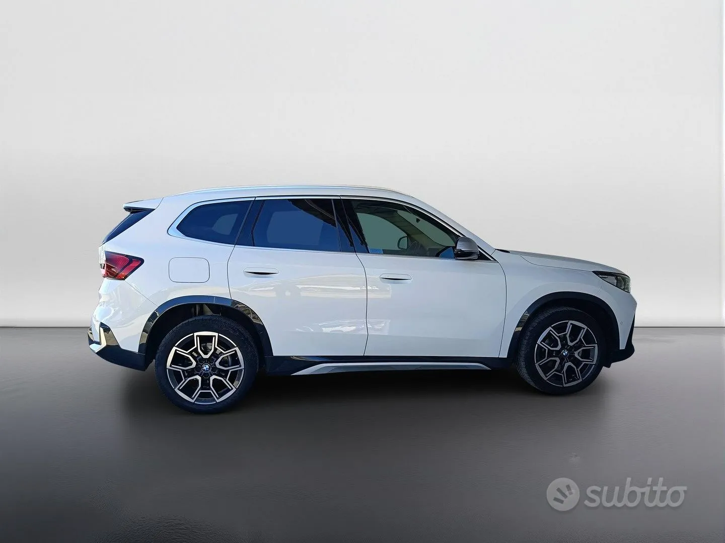 BMW X1 2022 photo 3