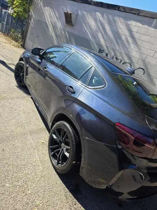 BMW X6 M 2015 photo 4
