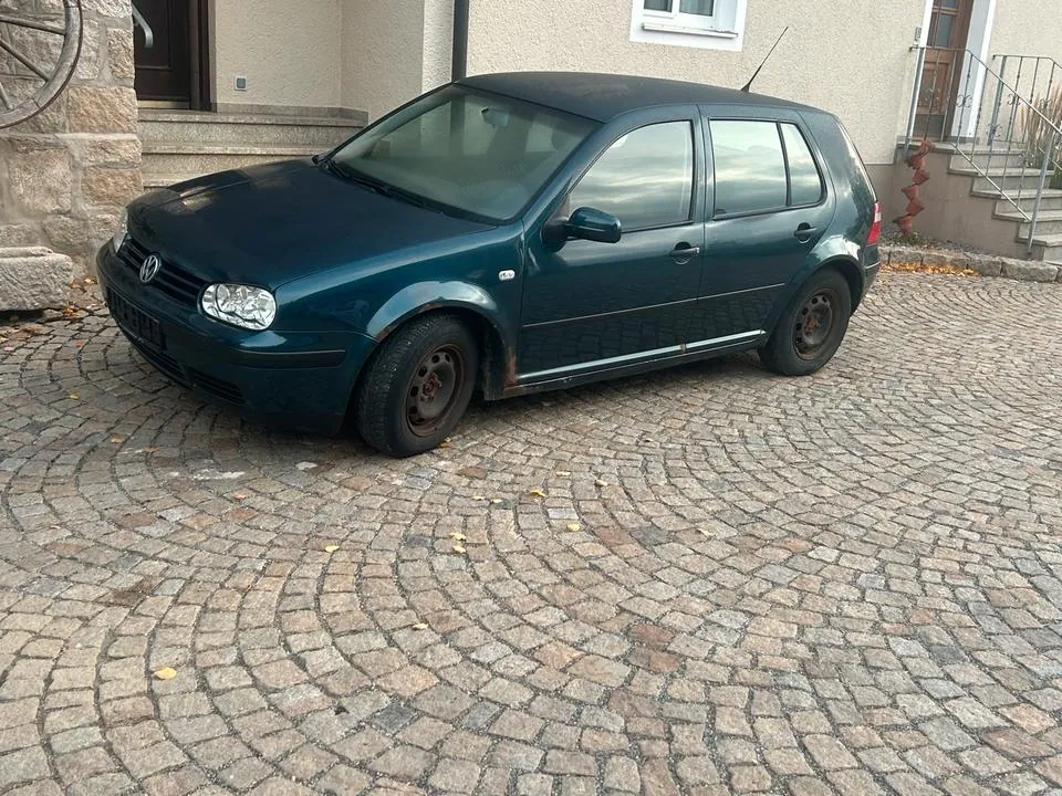 Volkswagen Golf 4