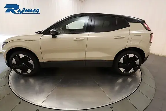Volvo Ex30 2026 photo 3