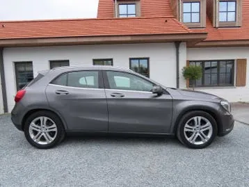 Mercedes-Benz Gla 2015 photo 2