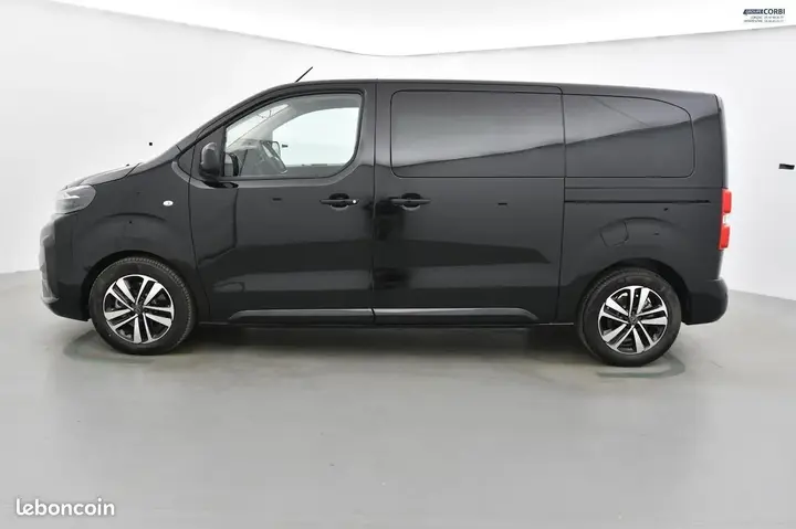 Peugeot Traveller 2026 photo 5