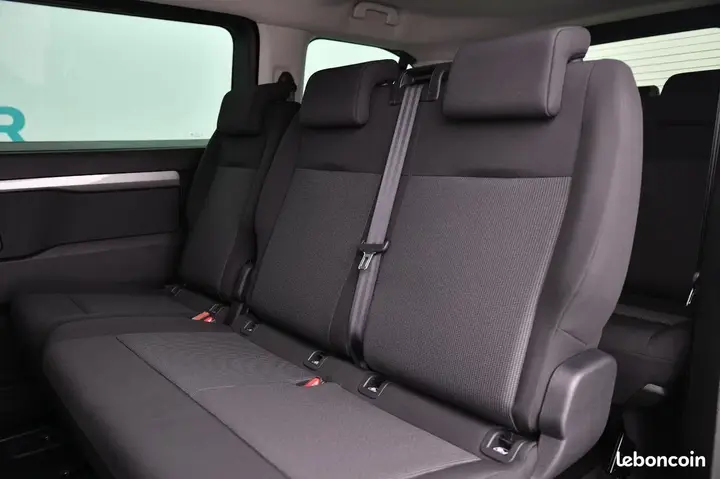 Peugeot Traveller 2026 photo 4