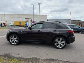 Infiniti Fx37 2009 photo 2