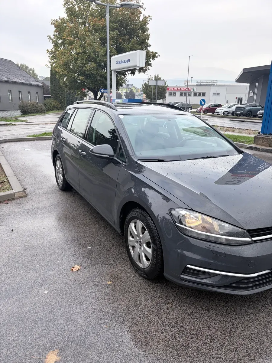 Volkswagen Golf 2018 photo 3