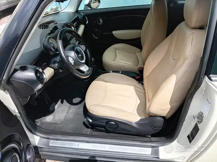 Mini Mini Clubman 2009 photo 3