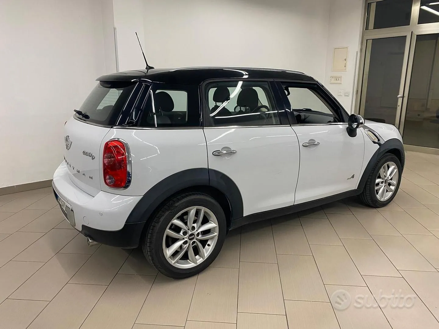 Mini Countryman 2012 photo 4