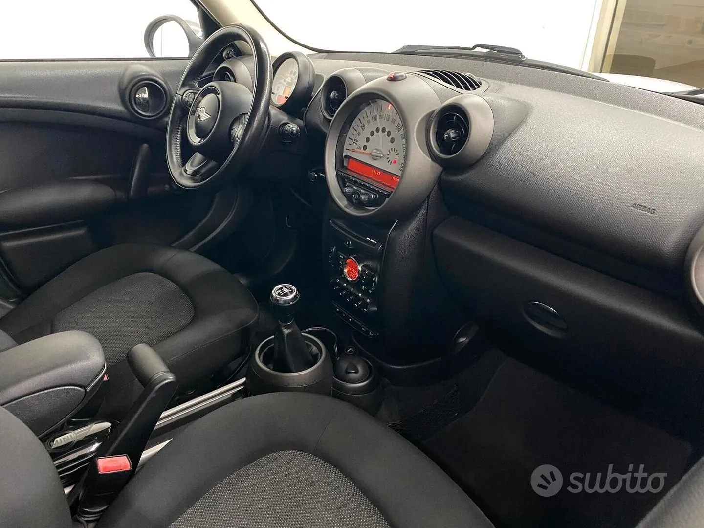 Mini Countryman 2012 photo 5
